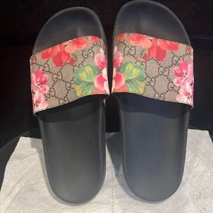 Gucci floral slides